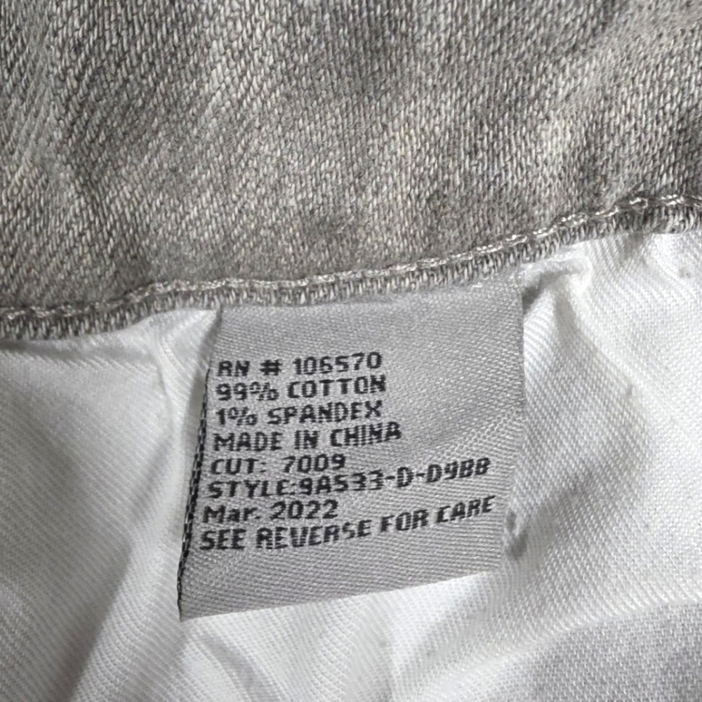 Tractr Grey Distressed Denim Shorts Size 6/28 - New With Tags - Picture 7 of 8